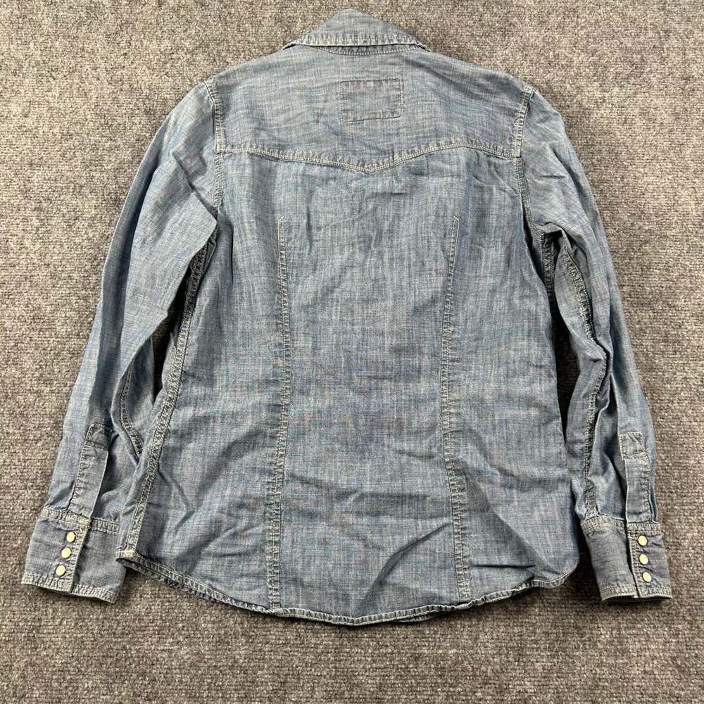 Banana Republic Western Shirt Womens Medium Blue Chambray Pearl Snap Denim Top - Picture 4 of 6
